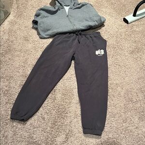 WHITE FOX & BRANDY MELVILLE - casual sweats outfit